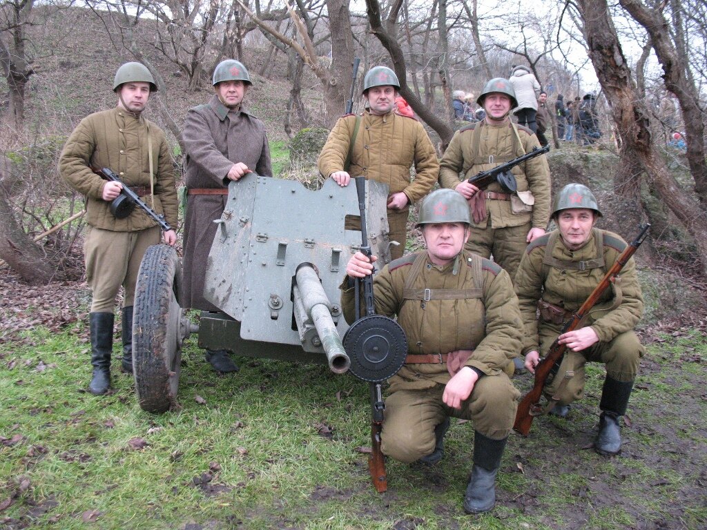 Историческая Корсунь-Шевченковская битва снова состоялась через 70 лет