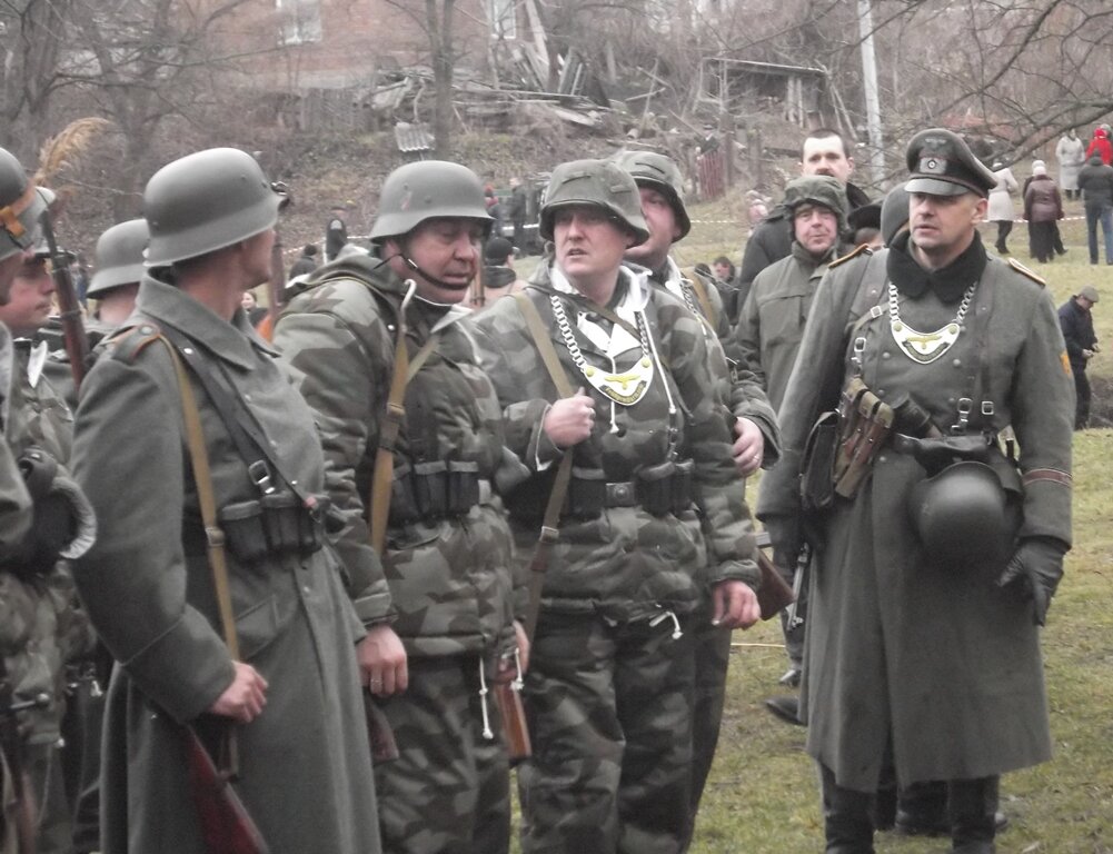 Историческая Корсунь-Шевченковская битва снова состоялась через 70 лет